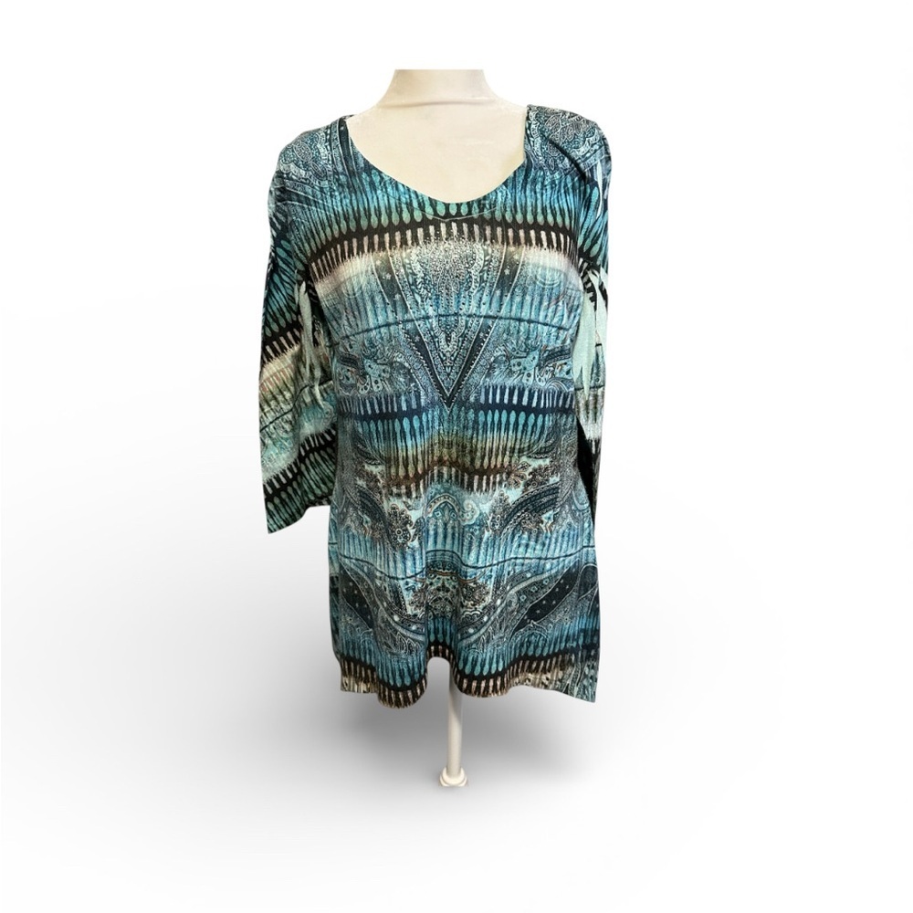 World unity Women's Top size M